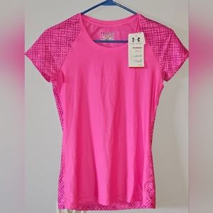 NWT Under Armour fitted T shirt